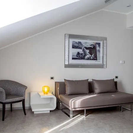 Montenapoleone Milánó