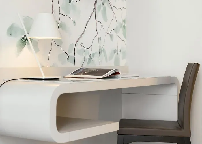 Montenapoleone Lejlighedshotel 4*